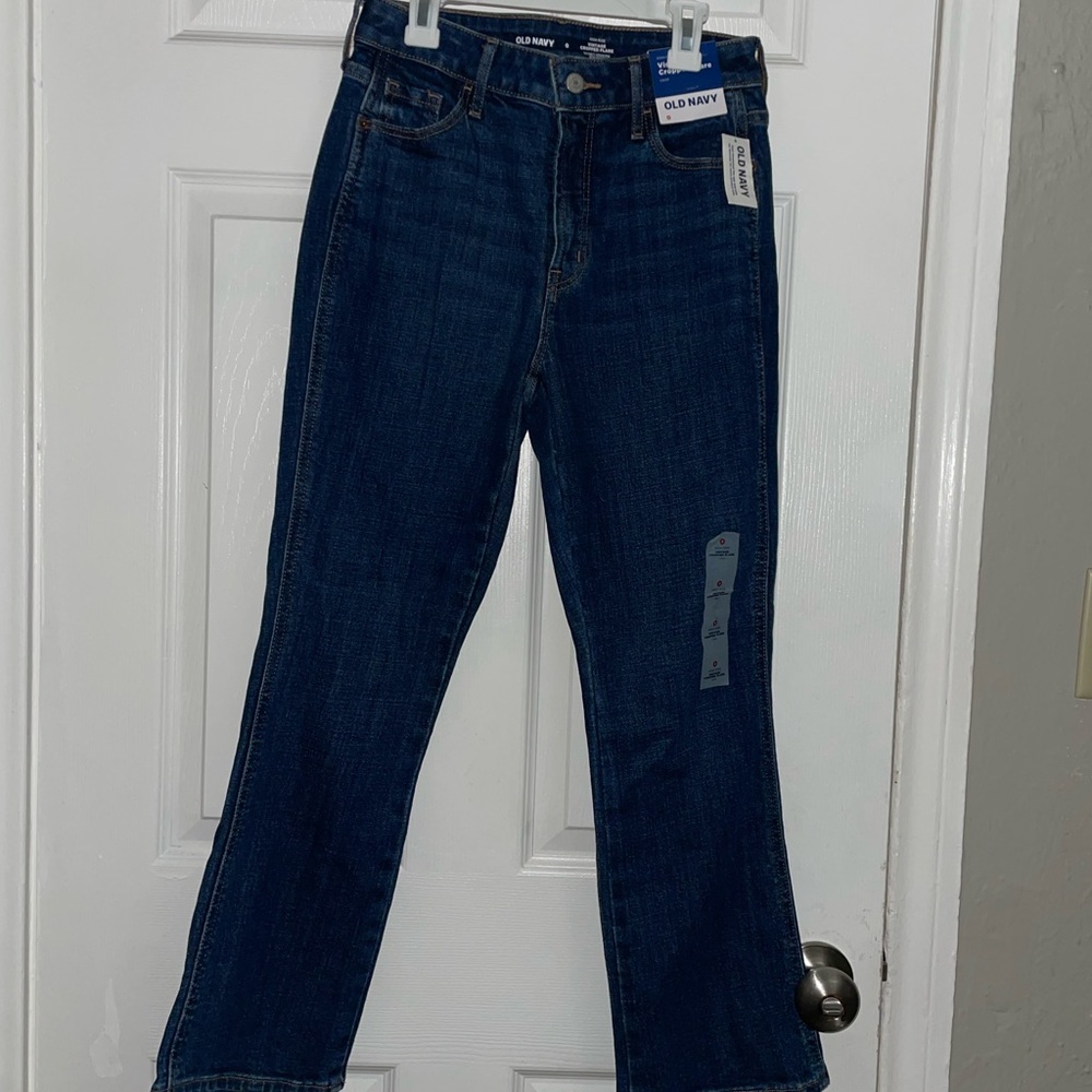 Old Navy dark wash cropped jeans.